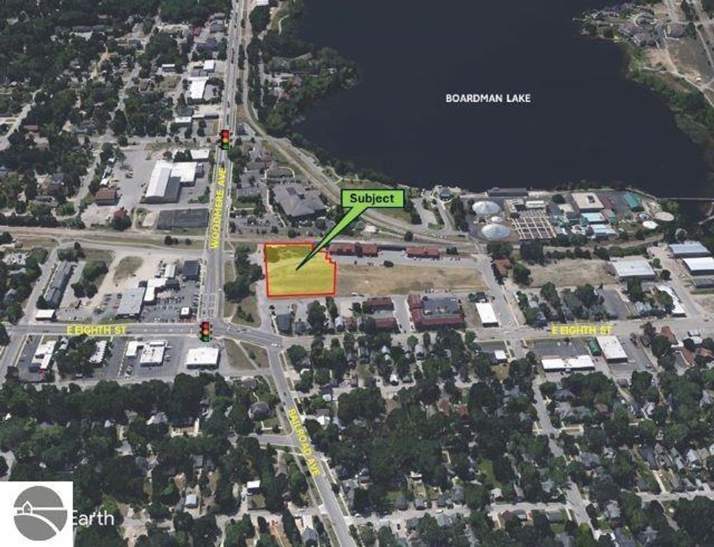 Photo of 520 Railroad Avenue, Traverse City, MI 49686 (MLS # 1925586)