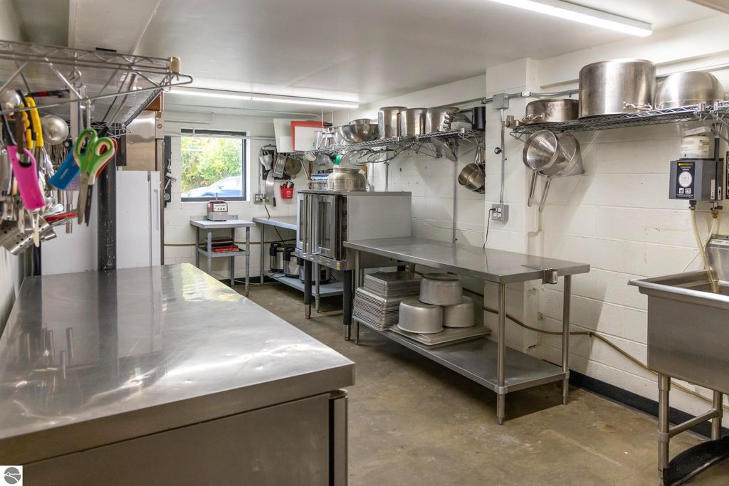 Photo of 436 W Front Street, Traverse City, MI 49684 (MLS # 1940066)