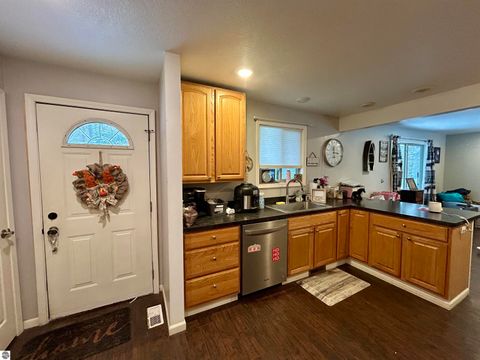 Tiny photo for 7467 E Higgins Lake Drive, Roscommon, MI 48653 (MLS # 1941115)