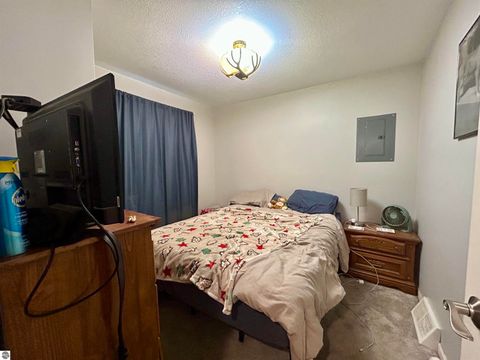 Tiny photo for 7467 E Higgins Lake Drive, Roscommon, MI 48653 (MLS # 1941115)