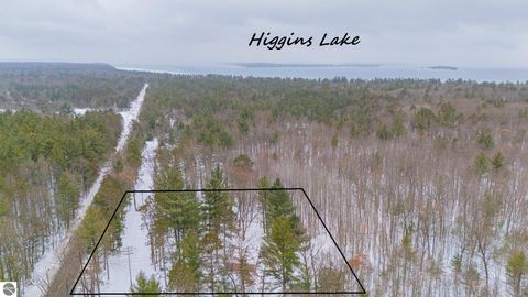 Tiny photo for 7467 E Higgins Lake Drive, Roscommon, MI 48653 (MLS # 1941115)