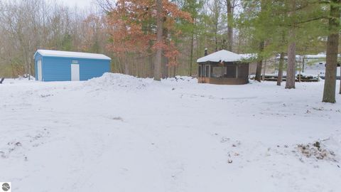 Tiny photo for 7467 E Higgins Lake Drive, Roscommon, MI 48653 (MLS # 1941115)