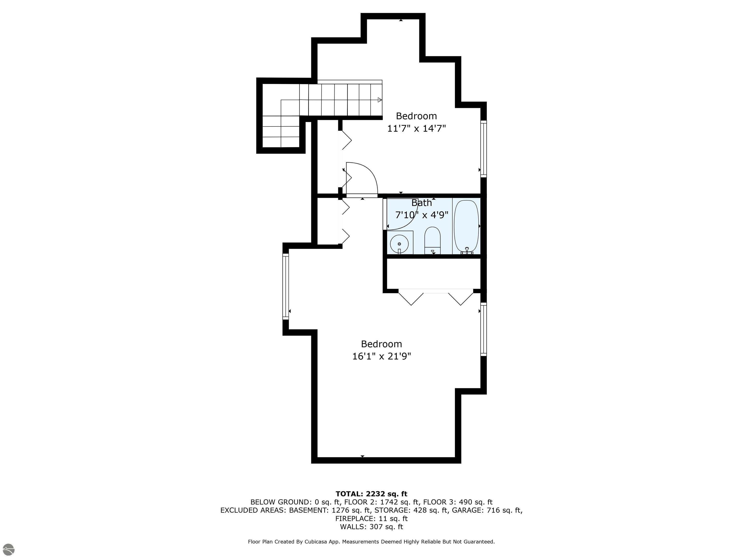 Charlevoix, Michigan 49720, United States, 4 Bedrooms Bedrooms, ,3 BathroomsBathrooms,Residential,Active,168639