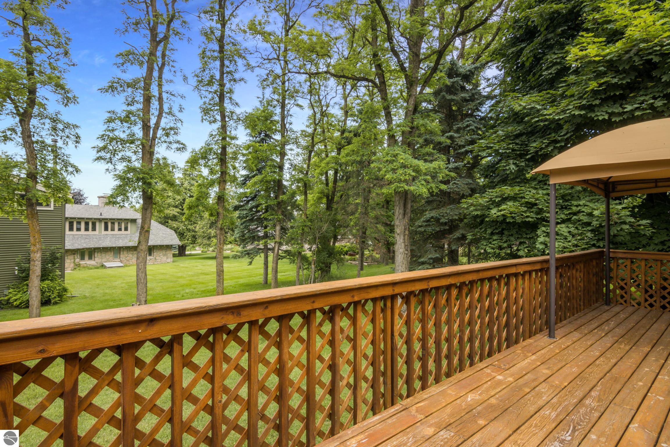 Charlevoix, Michigan 49720, United States, 4 Bedrooms Bedrooms, ,3 BathroomsBathrooms,Residential,Active,168639