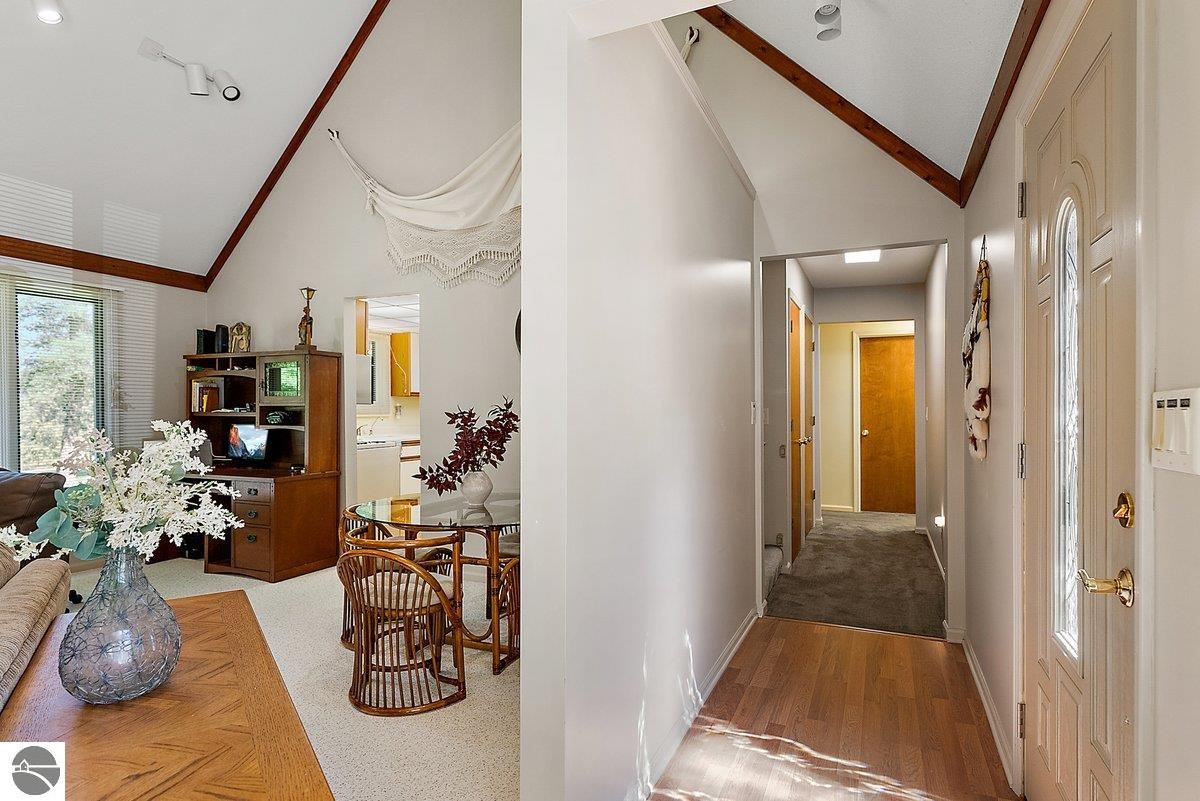 Charlevoix, Michigan 49720, United States, 4 Bedrooms Bedrooms, ,3 BathroomsBathrooms,Residential,Active,168639