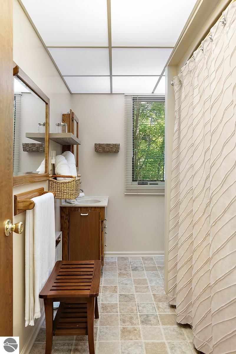 Charlevoix, Michigan 49720, United States, 4 Bedrooms Bedrooms, ,3 BathroomsBathrooms,Residential,Active,168639