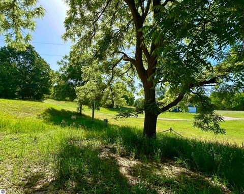 Tiny photo for 2892 W Long Lake Road, Traverse City, MI 49685 (MLS # 1939711)