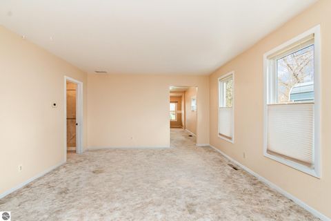 Tiny photo for 1435 E Broadway Street, Mt Pleasant, MI 48858 (MLS # 1940601)