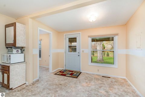 Tiny photo for 1435 E Broadway Street, Mt Pleasant, MI 48858 (MLS # 1940601)