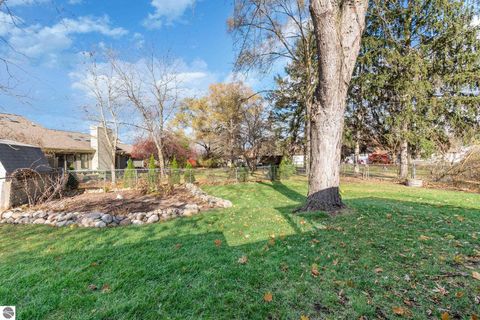 Tiny photo for 1435 E Broadway Street, Mt Pleasant, MI 48858 (MLS # 1940601)