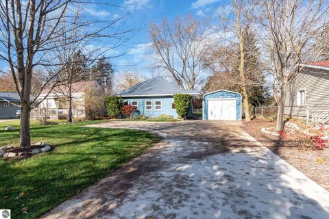 Tiny photo for 1435 E Broadway Street, Mt Pleasant, MI 48858 (MLS # 1940601)