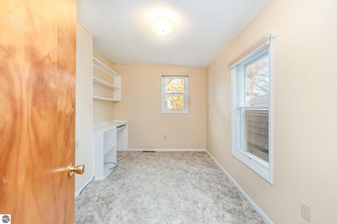 Tiny photo for 1435 E Broadway Street, Mt Pleasant, MI 48858 (MLS # 1940601)