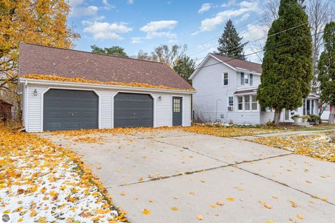 Tiny photo for 313 E Hillcrest Street, Alma, MI 48801 (MLS # 1940467)