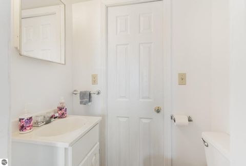 Tiny photo for 313 E Hillcrest Street, Alma, MI 48801 (MLS # 1940467)