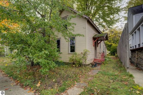 Photo of 619 Second Street, Traverse City, MI 49684 (MLS # 1939899)