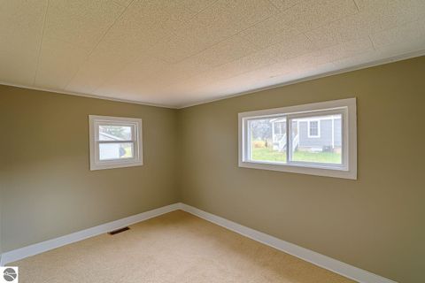 Tiny photo for 532 N Ithaca Street, Ithaca, MI 48847 (MLS # 1940810)