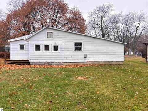 Tiny photo for 532 N Ithaca Street, Ithaca, MI 48847 (MLS # 1940810)