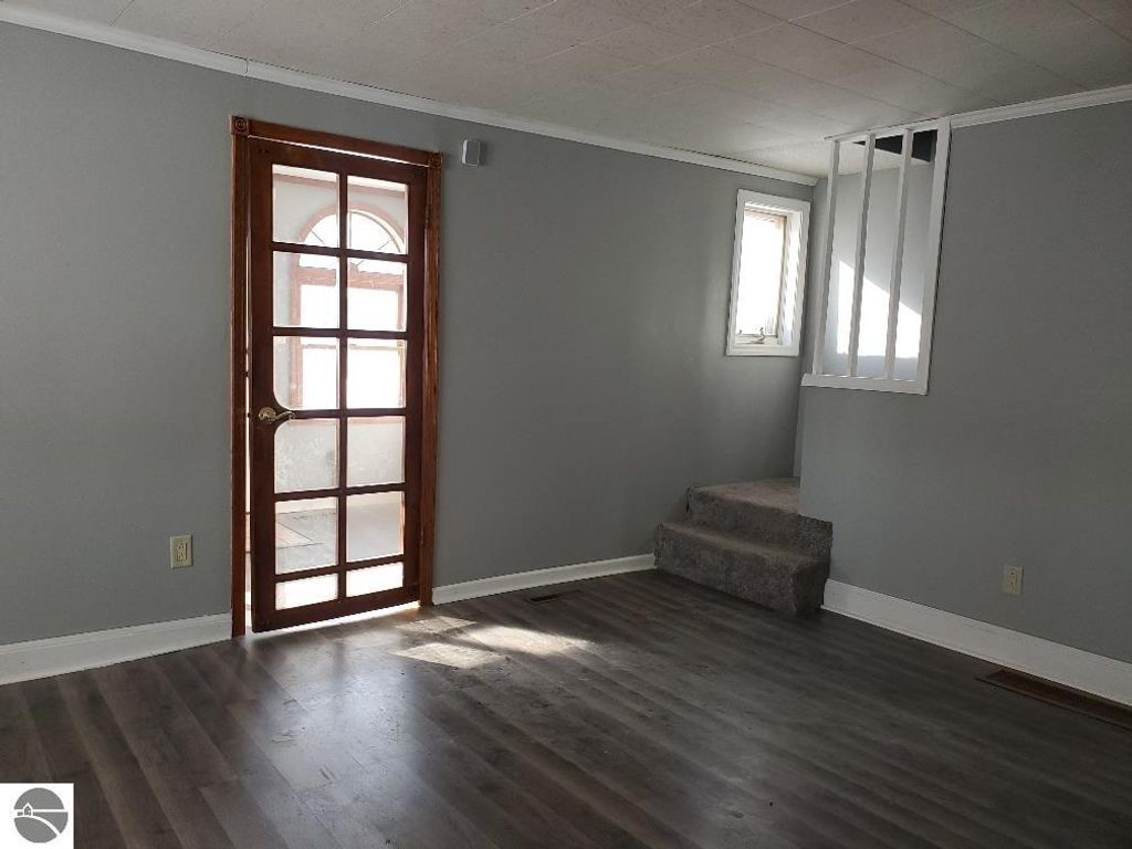 Photo of 1103 N Kinney, Mt Pleasant, MI 48858 (MLS # 1930783)