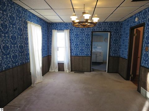 Tiny photo for 605 E Garfield Street, Cadillac, MI 49601 (MLS # 1941029)