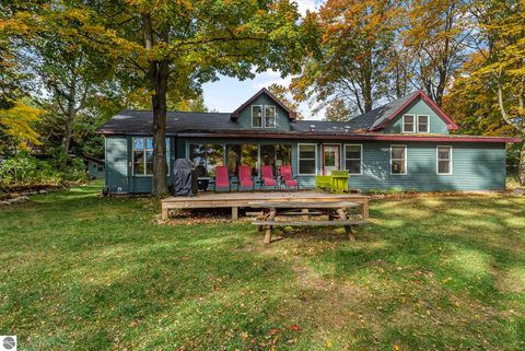 Tiny photo for 317 S Shabwasung Street, Northport, MI 49670 (MLS # 1939854)