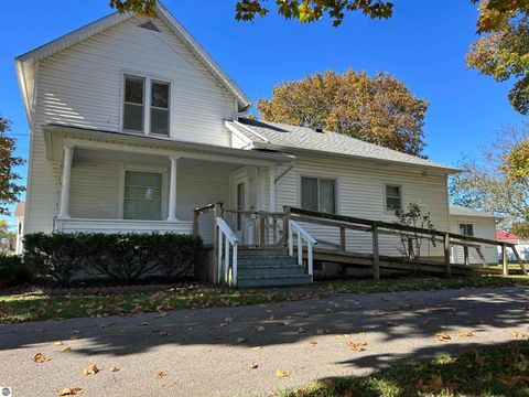Tiny photo for 11138 W 2nd Street, Fowler, MI 48835 (MLS # 1940101)