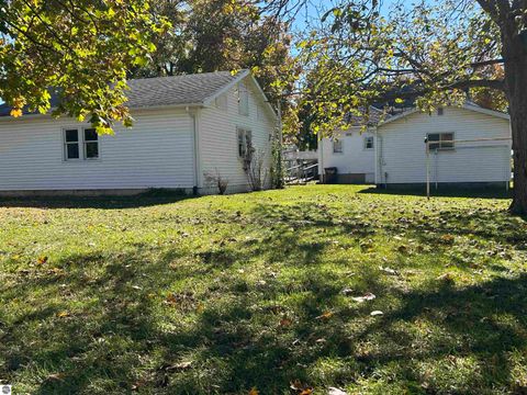 Tiny photo for 11138 W 2nd Street, Fowler, MI 48835 (MLS # 1940101)
