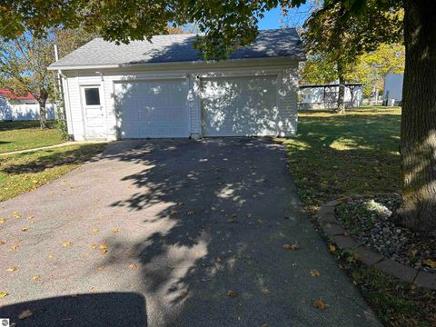 Tiny photo for 11138 W 2nd Street, Fowler, MI 48835 (MLS # 1940101)