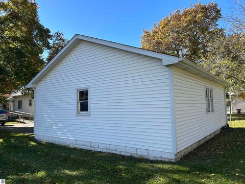 Tiny photo for 11138 W 2nd Street, Fowler, MI 48835 (MLS # 1940101)