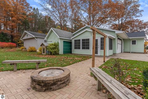 Tiny photo for 224 W Lake Drive, Cadillac, MI 49601 (MLS # 1941131)