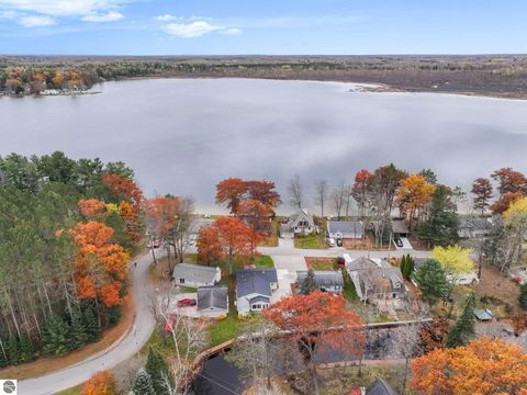 Tiny photo for 224 W Lake Drive, Cadillac, MI 49601 (MLS # 1941131)