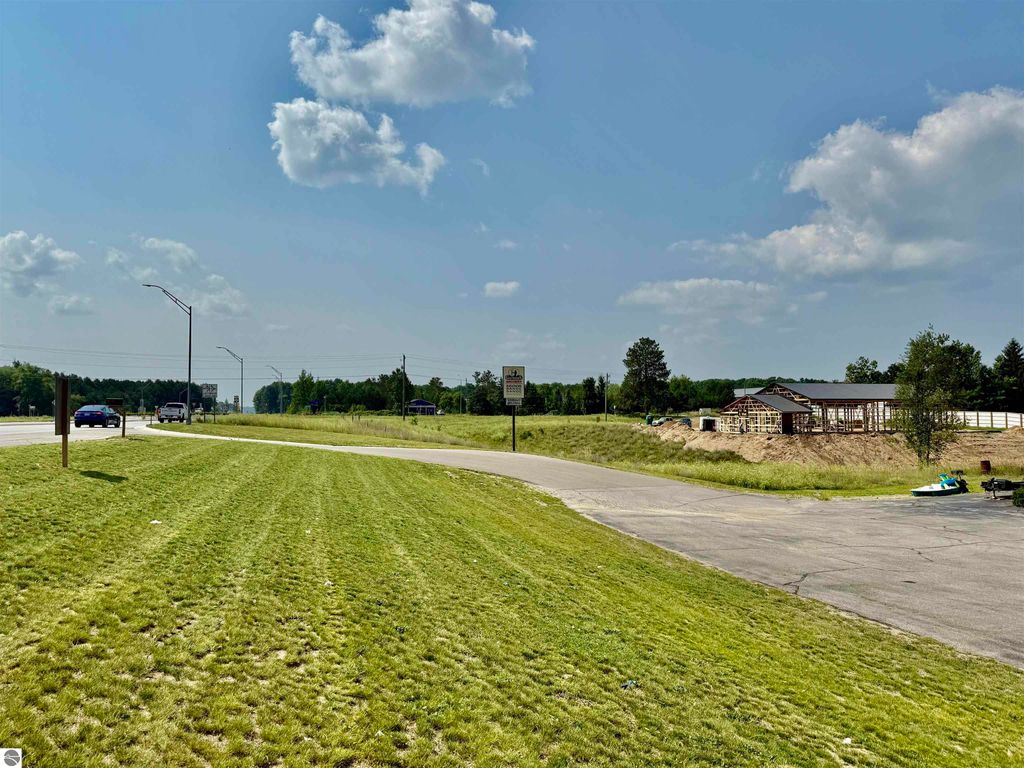 Photo of 1788 M-37 S, Traverse City, MI 49685 (MLS # 1939538)