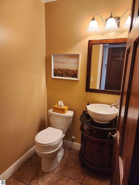 Tiny photo for 3400 N Sturgeon Road, Midland, MI 48640 (MLS # 1940918)