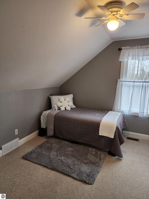 Tiny photo for 3400 N Sturgeon Road, Midland, MI 48640 (MLS # 1940918)