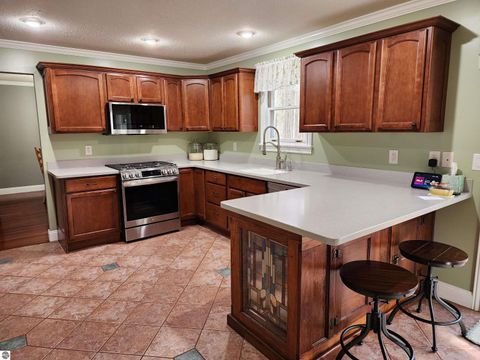 Tiny photo for 3400 N Sturgeon Road, Midland, MI 48640 (MLS # 1940918)