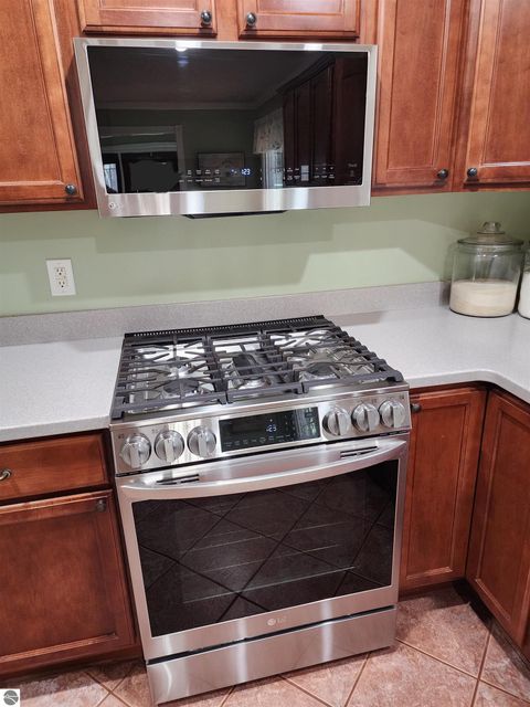 Tiny photo for 3400 N Sturgeon Road, Midland, MI 48640 (MLS # 1940918)