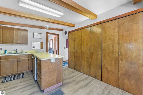 Tiny photo for 337 W Eleventh Street, Traverse City, MI 49684 (MLS # 1939365)