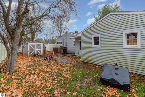 Tiny photo for 3165 Amelia Avenue, Flushing, MI 48433 (MLS # 1940859)