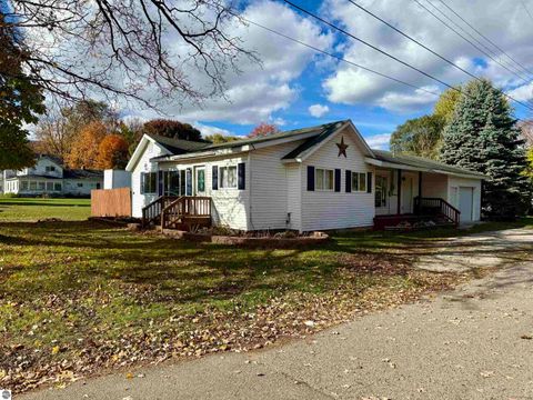 Tiny photo for 325 Main Street, Breckenridge, MI 48615 (MLS # 1940096)
