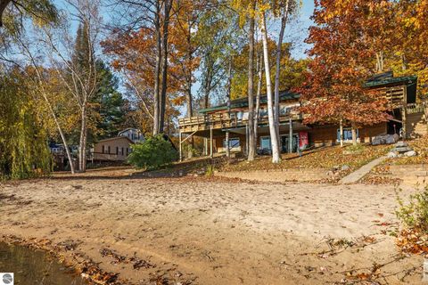 Tiny photo for 376 Highview Road, Traverse City, MI 49696 (MLS # 1940228)