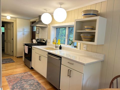 Tiny photo for 5039 Indian Hill Road, Honor, MI 49640 (MLS # 1939516)