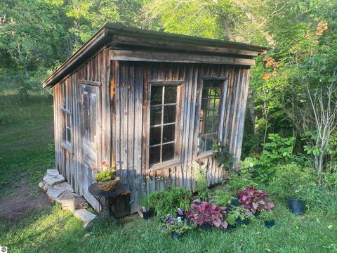 Tiny photo for 5039 Indian Hill Road, Honor, MI 49640 (MLS # 1939516)