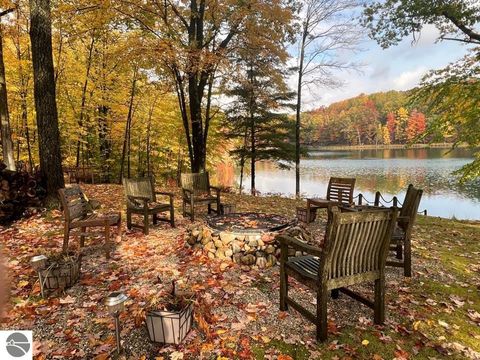 Tiny photo for 4141 Mockingbird Circle, Farwell, MI 48622 (MLS # 1936315)