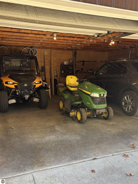 Tiny photo for 4141 Mockingbird Circle, Farwell, MI 48622 (MLS # 1936315)