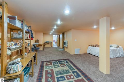 Tiny photo for 4141 Mockingbird Circle, Farwell, MI 48622 (MLS # 1936315)