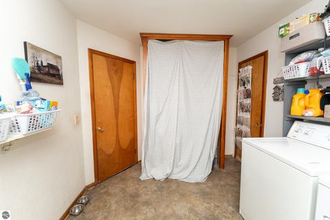 Tiny photo for 1736 Stockman Road, Mt Pleasant, MI 48858 (MLS # 1941130)