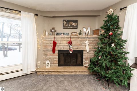 Tiny photo for 1736 Stockman Road, Mt Pleasant, MI 48858 (MLS # 1941130)