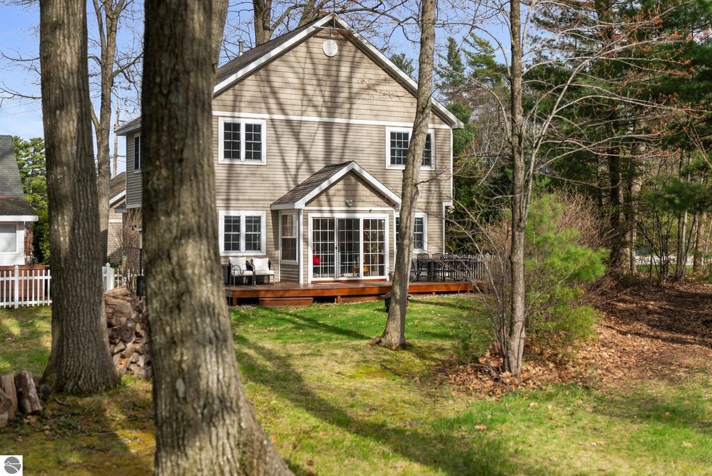 Photo of 5945 E M-55, Cadillac, MI 49601 (MLS # 1933418)