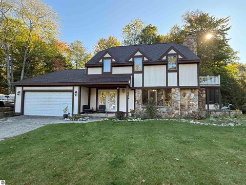 Photo of 7036 Woodlea Road, Oscoda, MI 48750 (MLS # 1939453)