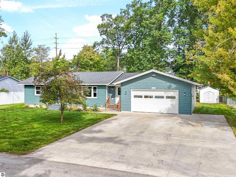 Tiny photo for 1903 Maple Drive, Traverse City, MI 49686 (MLS # 1939370)