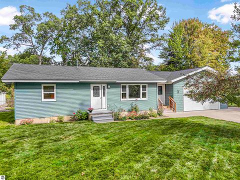 Tiny photo for 1903 Maple Drive, Traverse City, MI 49686 (MLS # 1939370)